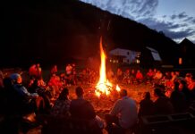 Record de participanți la a 11-a ediție a taberei de sporturi montane pentru elevii Liceului Special pentru Deficienți de Vedere